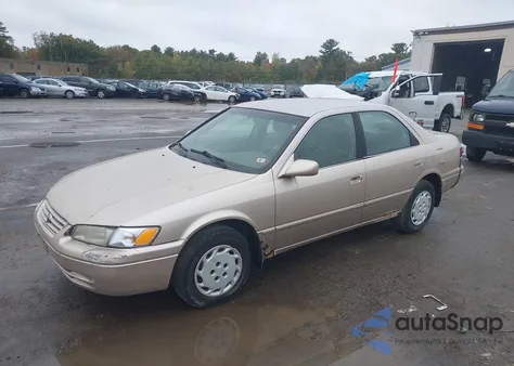 1997 Toyota Camry Le из США, поврежденный, VIN 4T1BG22K3VU748137